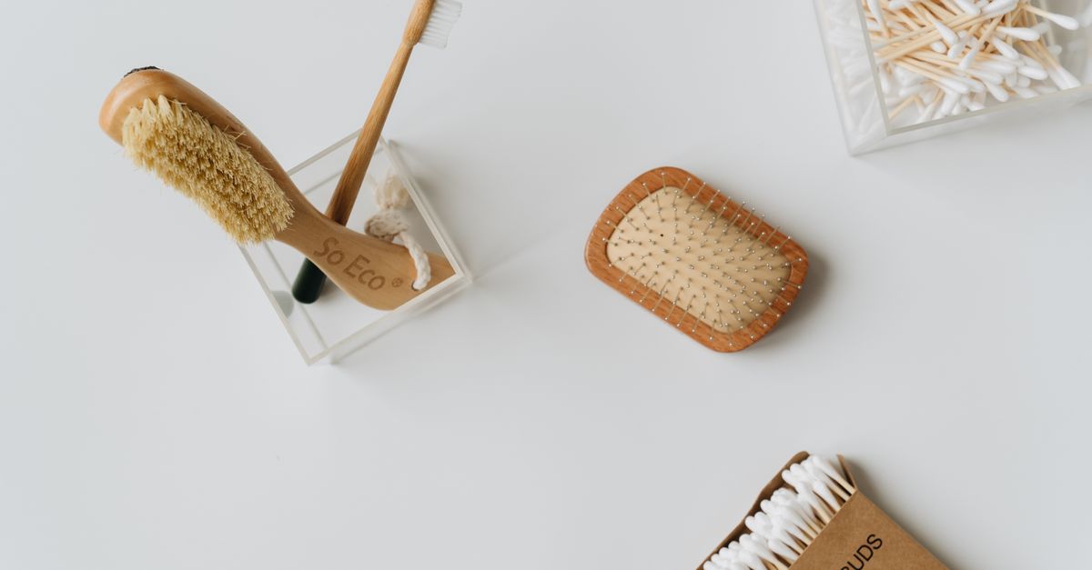 Salle de bain zéro déchet avec savons solides, cotons lavables et produits naturels
